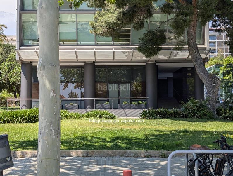 Foto 846e5ce5-d1ba-4ac3-9aec-4d47365ded41. Rent office space with heating in Pedralbes Barcelona