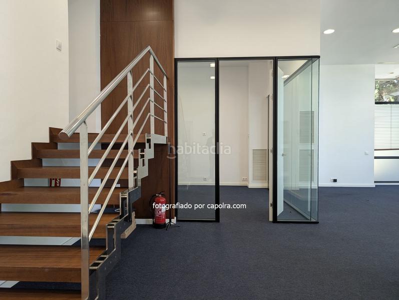 Foto b9383502-4203-4434-bc83-d4207e7f4f0e. Rent office space with heating in Pedralbes Barcelona