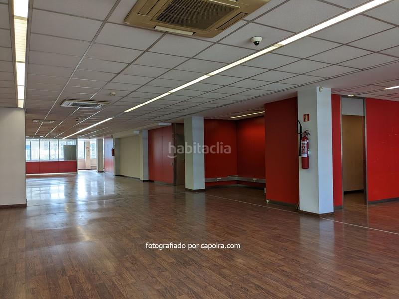 Foto 1ef6b34d-f8ed-4e5a-8e4f-b71ddc466592. Ufficio in La Bordeta Barcelona