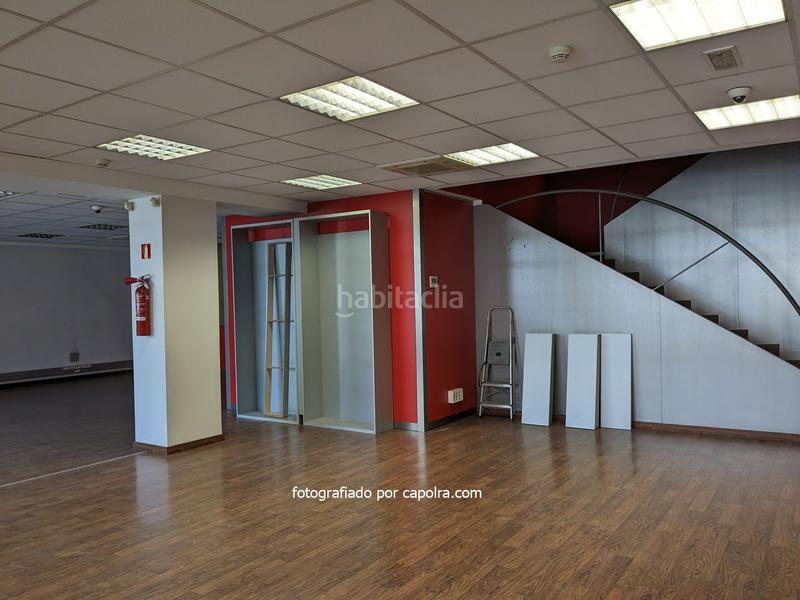 Foto 214214c9-b1ea-4043-80d5-f82e08afe544. Ufficio in La Bordeta Barcelona