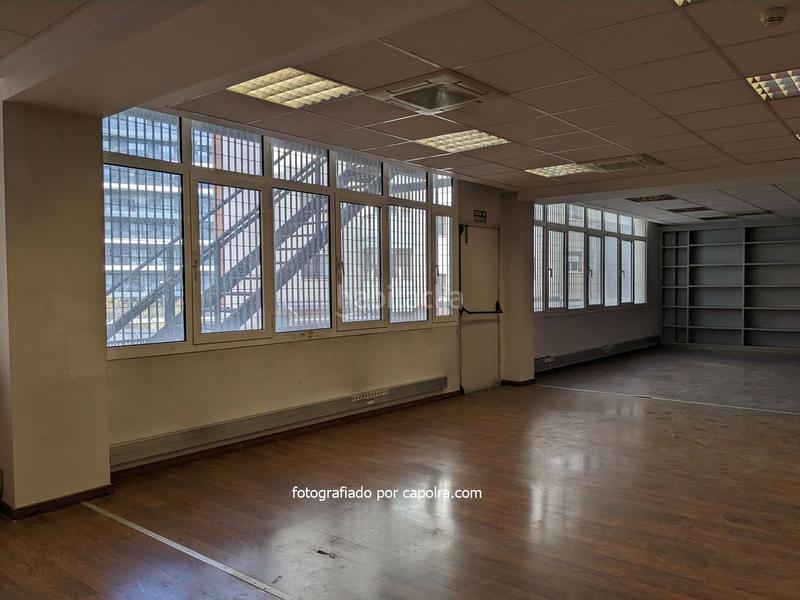 Foto 5e1274d9-2a48-4968-b399-7988cf27742a. Ufficio in La Bordeta Barcelona