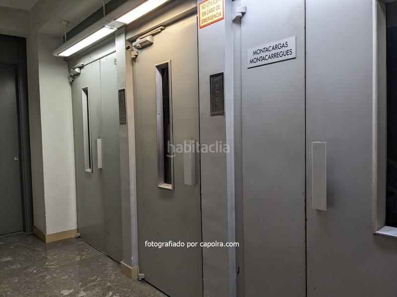 Foto e37f7cea-073d-44cc-8bf2-156963152f07. Ufficio in La Bordeta Barcelona