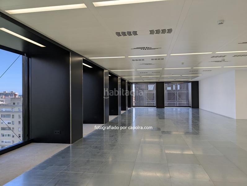 Foto eac34fa0-b56d-496c-af84-3025bd621261. Location bureau avec chauffage dans Barri de les Corts Barcelona