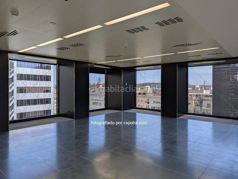 Foto 0daa9696-2edc-4dd3-bdfc-79f8dd89e4a9. Miete büro mit heizung in Barri de les Corts Barcelona