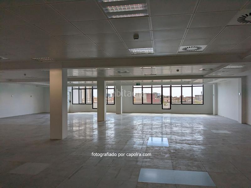 Foto 6d8c19b0-fad7-4f73-b07a-e422cf16fabf. Affitto ufficio con riscaldamento in El Parc i la Llacuna del Poblenou Barcelona