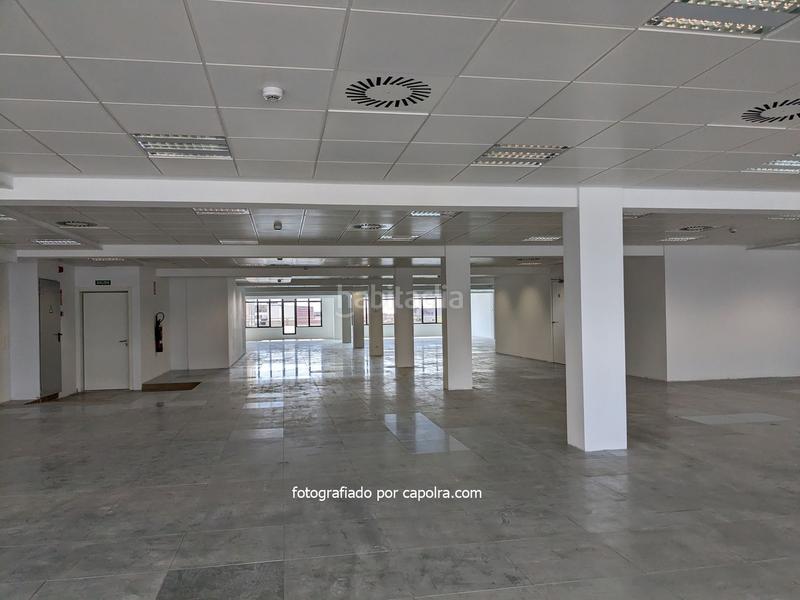 Foto 00eb2eef-0835-4a16-8ad1-3b2ac633e07b. Miete büro mit heizung in El Parc i la Llacuna del Poblenou Barcelona