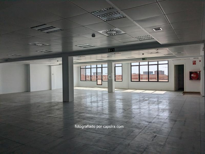 Foto a3c91971-c5c6-45f2-80f3-83dcd19ea68f. Miete büro mit heizung in El Parc i la Llacuna del Poblenou Barcelona