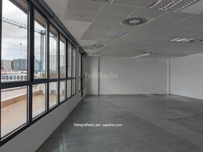 Foto c675dba9-36fa-45a9-8a6b-23709d968e8b. Miete büro mit heizung in El Parc i la Llacuna del Poblenou Barcelona