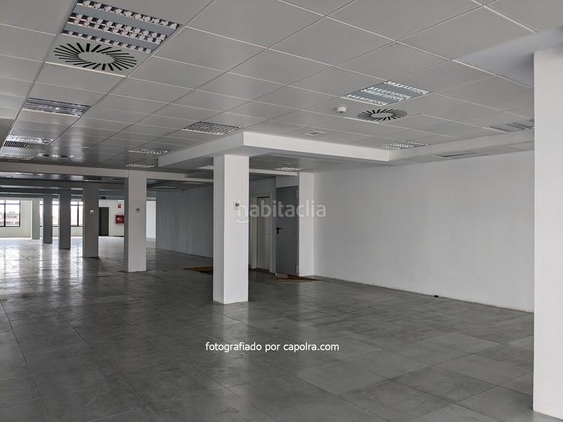 Foto e62302ca-11a4-4fec-bf8b-7e9db5a85b12. Miete büro mit heizung in El Parc i la Llacuna del Poblenou Barcelona