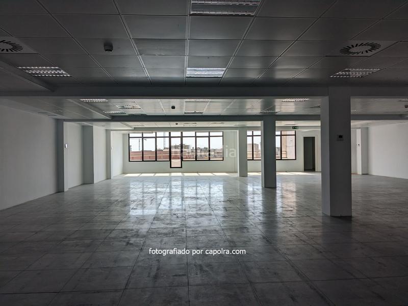 Foto ed670d16-df1d-4030-b4d1-d9db05c4c66f. Miete büro mit heizung in El Parc i la Llacuna del Poblenou Barcelona