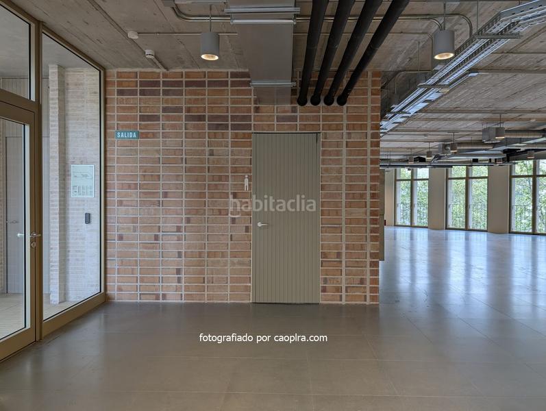 Foto 2818d0ab-2f13-441b-90d0-3c71ff6732ed. Location bureau avec chauffage dans Poblenou Barcelona