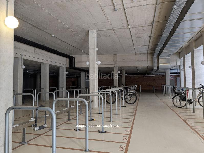 Foto 6965e6a7-f5b5-4f6d-8ad5-a9bc0f3d5f3d. Location bureau avec chauffage dans Poblenou Barcelona