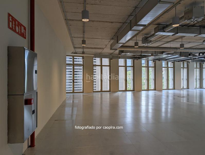 Foto 75c799ac-1a24-48be-a208-36853cb893c1. Rent office space with heating in Poblenou Barcelona