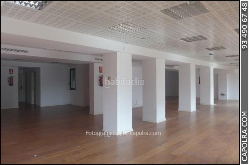 Foto 41a8df31-4985-4ec7-813e-876ae7d7e503. Lloguer oficina amb calefacció a Vila de Gràcia Barcelona