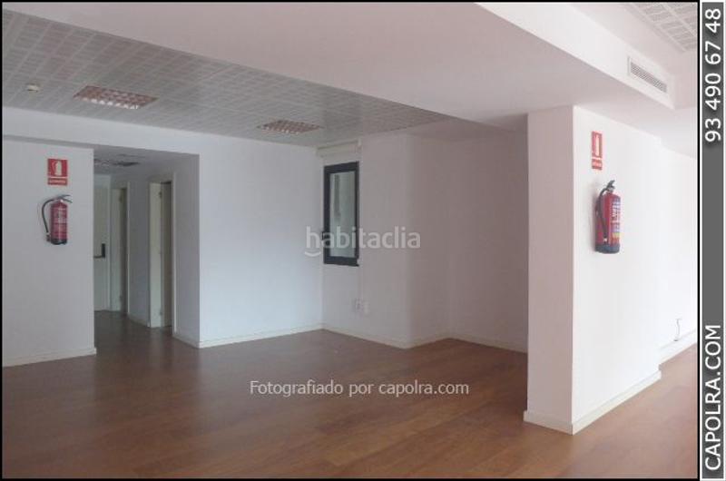 Foto 47ee315d-e636-4738-b326-9122394a813f. Rent office space with heating in Vila de Gràcia Barcelona