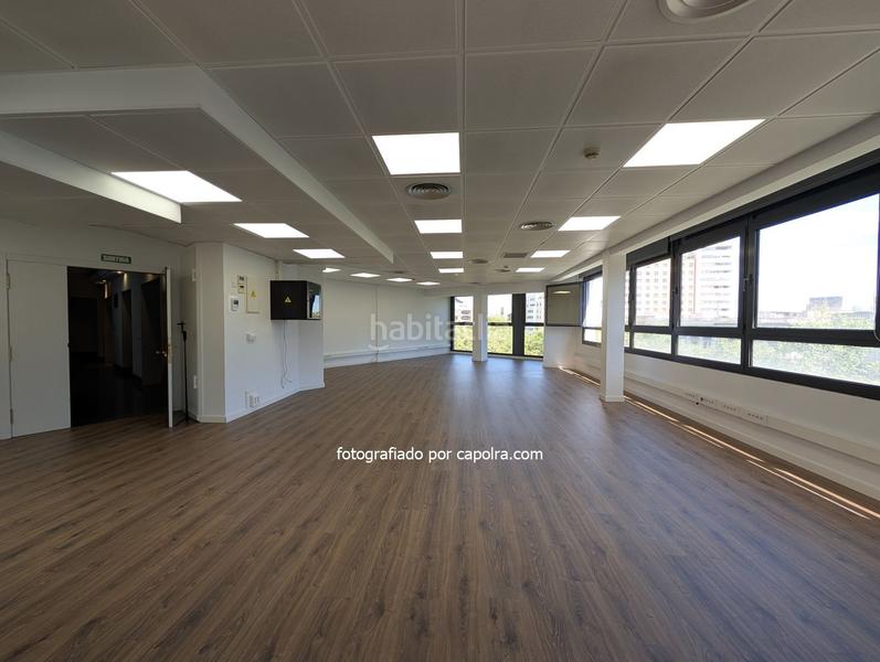 Foto 69d69d65-43bd-4c2d-bbeb-b24cfe60a1ca. Miete büro mit heizung in Dreta de l´Eixample Barcelona
