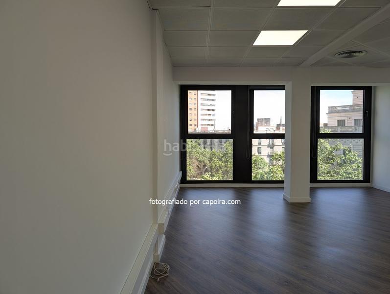 Foto b7ace9b5-40f3-410b-a74d-f9bcf892d0ba. Miete büro mit heizung in Dreta de l´Eixample Barcelona