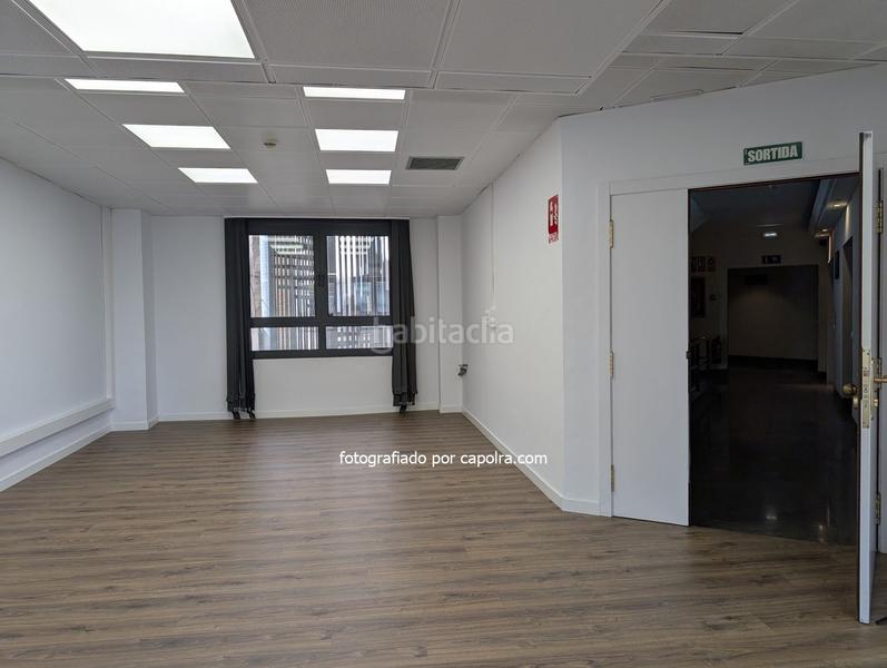 Foto f7b7fc28-d404-4577-a813-b465067ea1a8. Miete büro mit heizung in Dreta de l´Eixample Barcelona