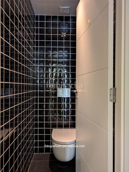 Foto 10d6278b-8565-41c3-9abc-926b0a6b9ab1. Rent office space with heating in Sant Ramon - Maternitat Barcelona