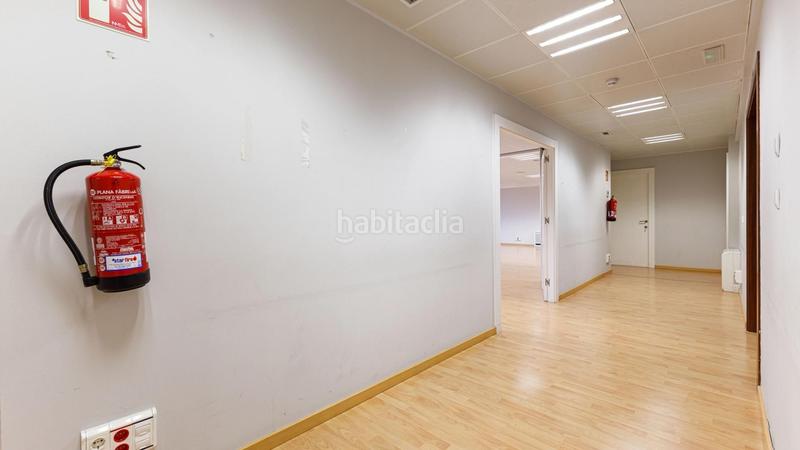 Foto 80bd6468-d28a-4839-9592-f725b67b8115. Miete büro mit heizung in Dreta de l´Eixample Barcelona
