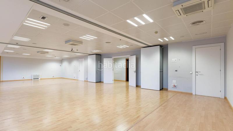 Foto 3b884422-0f0f-48d4-9f05-d628df1566fc. Rent office space with heating in Dreta de l´Eixample Barcelona