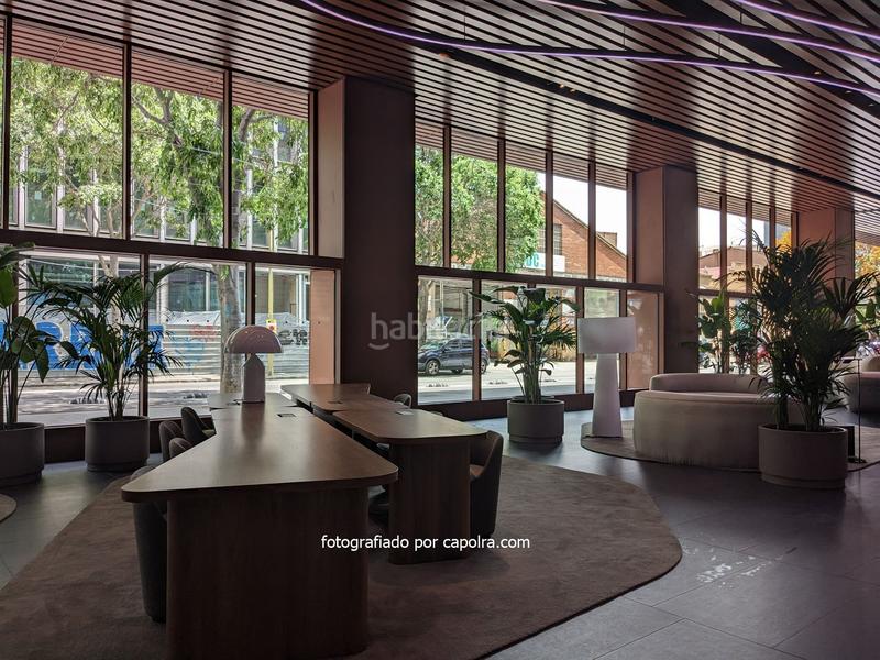 Foto d04f7438-3cdd-45b1-b3a6-6cbe355f1da0. Location bureau avec chauffage dans El Parc i la Llacuna del Poblenou Barcelona