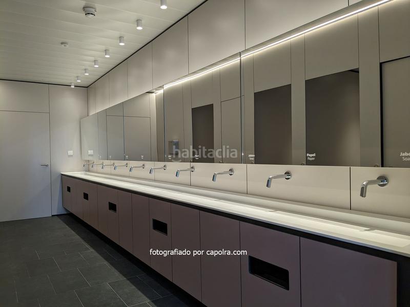 Foto e5892a70-f4b3-4137-bb43-439e0a96bdbe. Location bureau avec chauffage dans El Parc i la Llacuna del Poblenou Barcelona