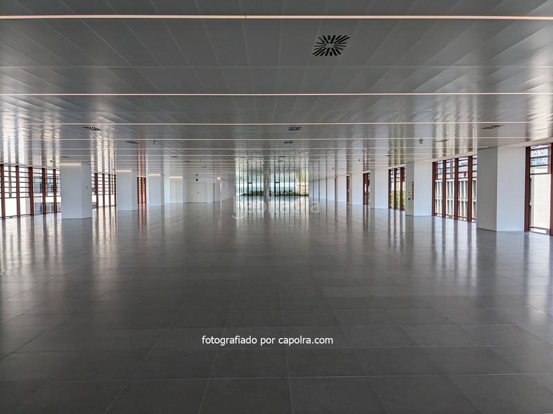 Foto b487a916-46f0-46a2-a180-9a28d6db9ab5. Miete büro mit heizung in El Parc i la Llacuna del Poblenou Barcelona