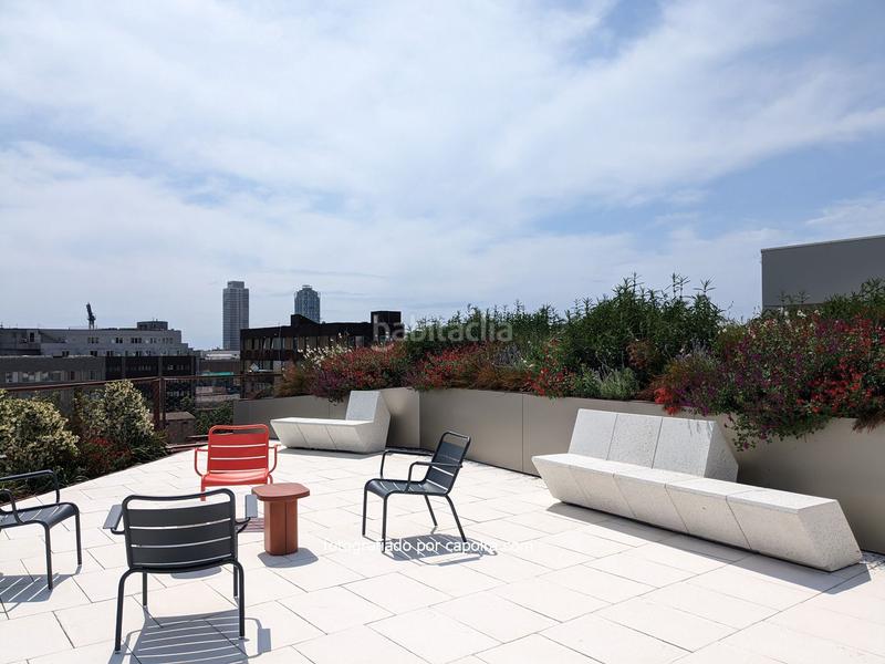 Foto 19099600-2164-4dcf-aa33-173eef78937a. Rent office space with heating in El Parc i la Llacuna del Poblenou Barcelona