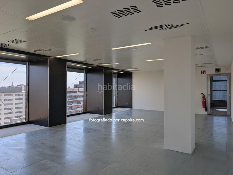 Foto 0e669d4a-9ca9-4943-b61b-da964f2fd1e2. Affitto ufficio con riscaldamento in Barri de les Corts Barcelona