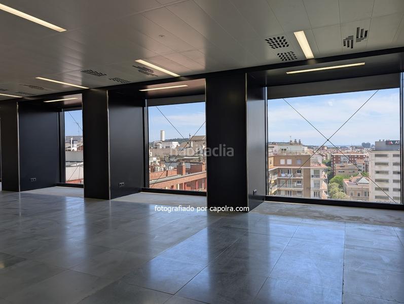 Foto 1746a3ca-a561-4a73-b3fd-6eedb3a71946. Location bureau avec chauffage dans Barri de les Corts Barcelona