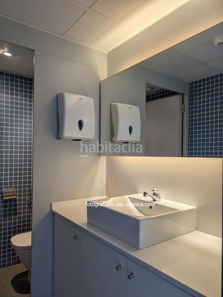 Foto 66389e85-4da9-4add-9ce3-f20c4728e630. Rent office space with heating in Barri de les Corts Barcelona