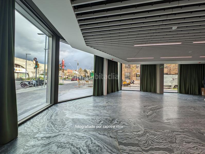 Foto 2617b1e5-40e4-4367-b085-542966580df3. Miete büro mit heizung in Provençals del Poblenou Barcelona