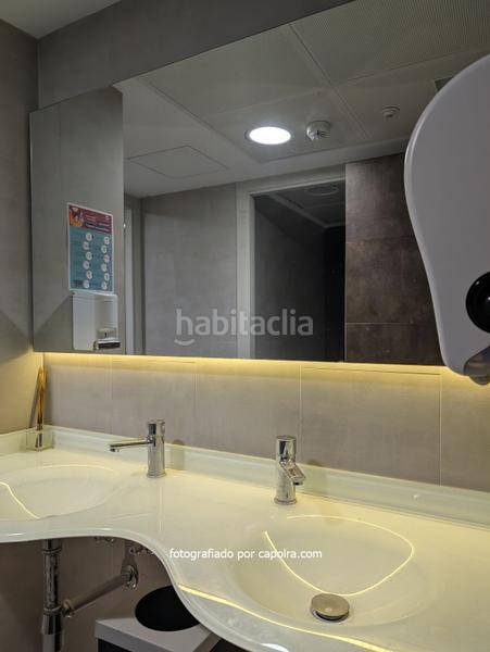 Foto 8180cdc5-1b90-4d9b-a438-e30519cc512a. Rent office space with heating in Fort Pienc Barcelona