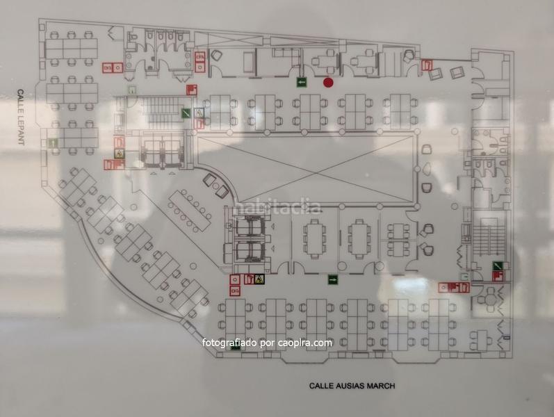 Foto dfd055af-5a8d-426b-a79f-75dc3567a3ff. Location bureau avec chauffage dans Fort Pienc Barcelona