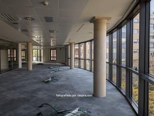 Rent Office space  Ausias march. Edificio de oficinas delante del teatro nacional de cataluña
