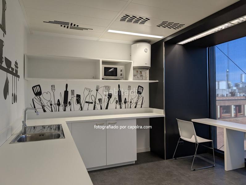 Foto 447b0f5b-7ed9-4920-981f-a1840594f87f. Location bureau avec chauffage dans Barri de les Corts Barcelona