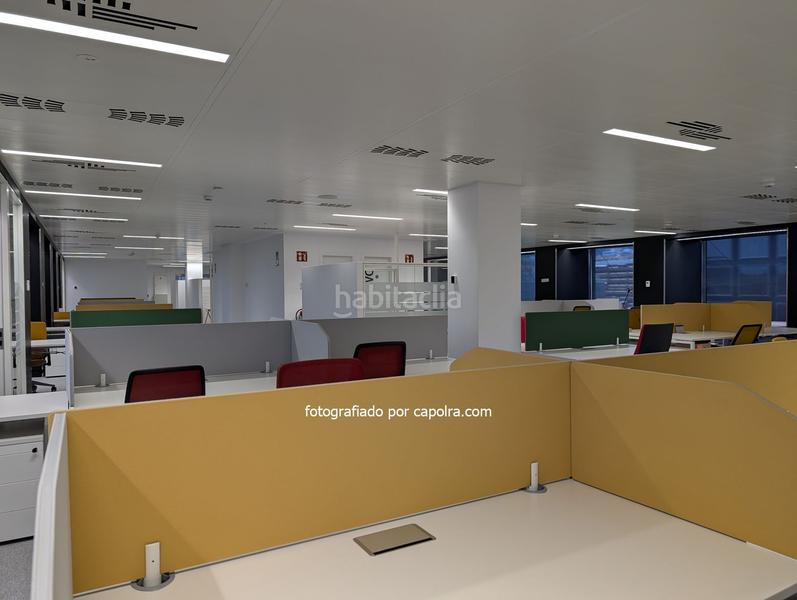 Foto d92068cc-7ce4-4e05-8919-f9b0415ae49a. Location bureau avec chauffage dans Barri de les Corts Barcelona