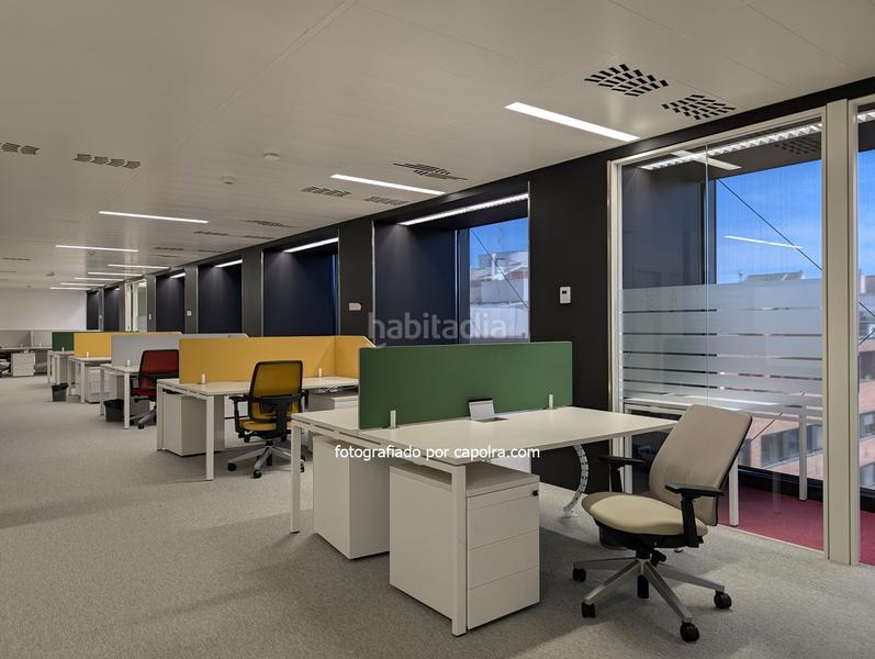 Foto 1baba9b1-41fd-4658-8a9c-f29d52454573. Miete büro mit heizung in Barri de les Corts Barcelona