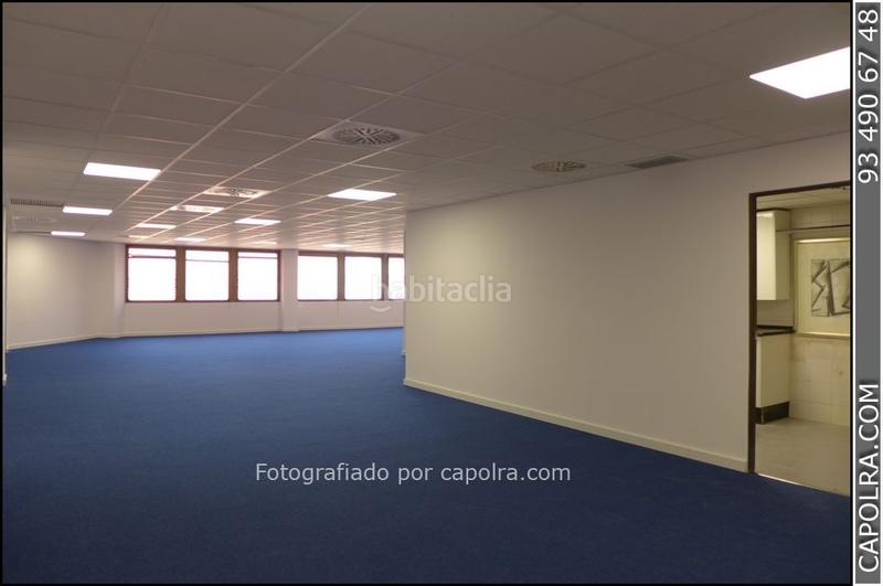 Foto 99c6d01b-6792-43a6-bdde-771bc34bb6ea. Oficina  en venta en inmejorable ubicación en Barcelona