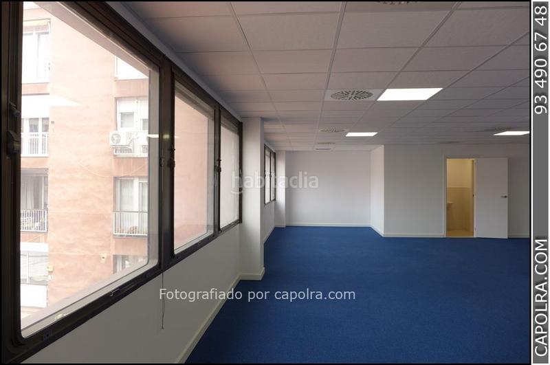 Foto e6d397ce-20aa-463b-8642-1fdc7d60338b. Oficina  en venta en inmejorable ubicación en Barcelona