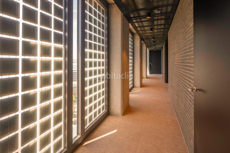 Foto 528914c7-7fcd-44d9-b8a2-2c3ead8c397e. Location bureau avec chauffage dans El Parc i la Llacuna del Poblenou Barcelona