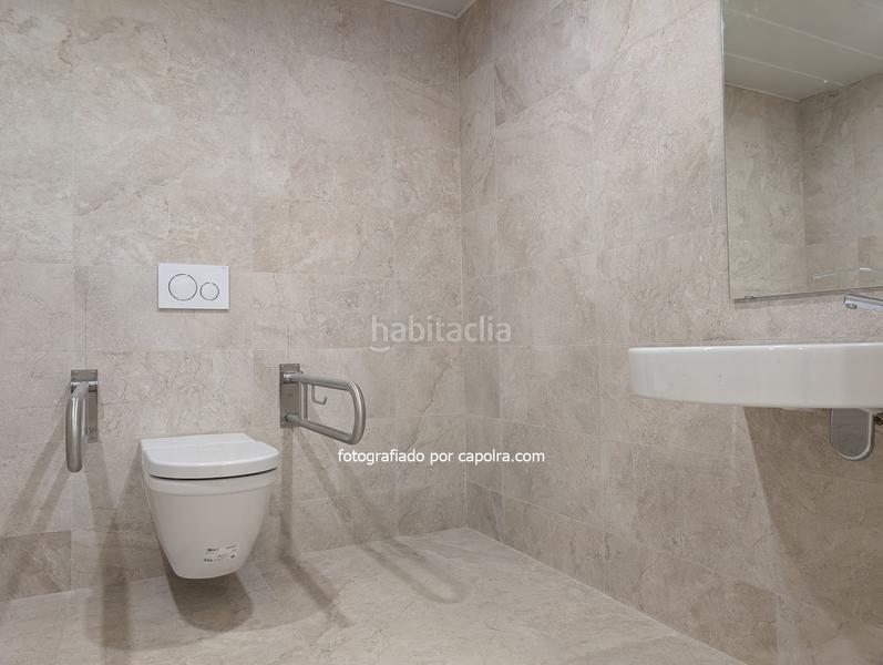 Foto 6e33bf30-bc42-4e3b-88d9-7b28d62e4e19. Location bureau avec chauffage dans Dreta de l´Eixample Barcelona