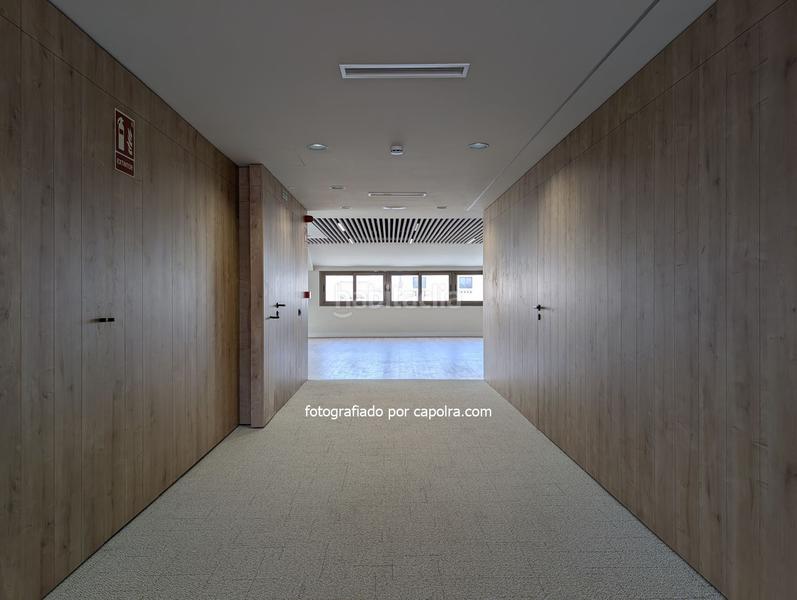 Foto 99791f4a-df4e-4f4f-9b5a-6c3e8c08f4d4. Rent office space with heating in Dreta de l´Eixample Barcelona