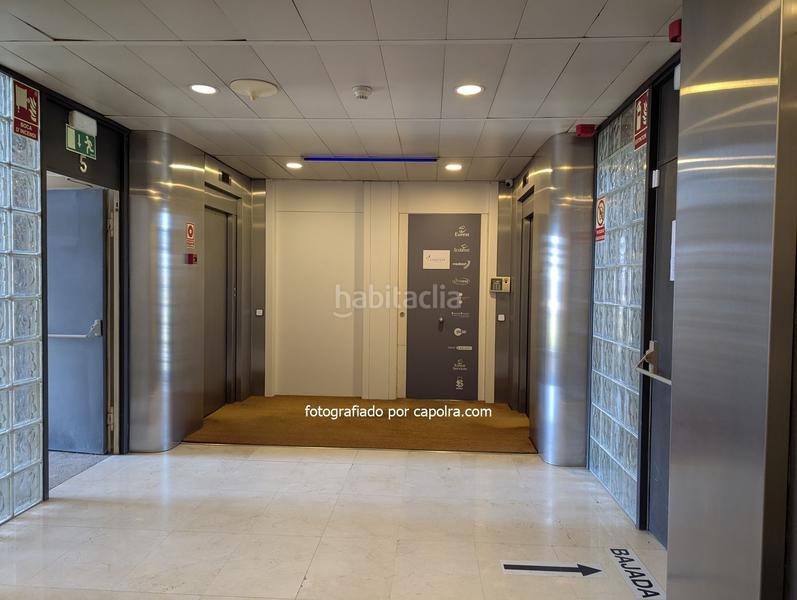 Foto 1619c590-ec29-404c-9670-46d6958ba3ff. Location bureau dans frederic mompou 5 dans Centre Sant Just Desvern