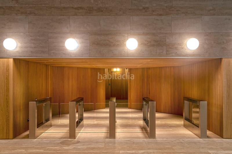 Foto 9f836feb-97c2-4e44-ba55-497f2c87c792. Miete büro mit heizung in Barri de les Corts Barcelona