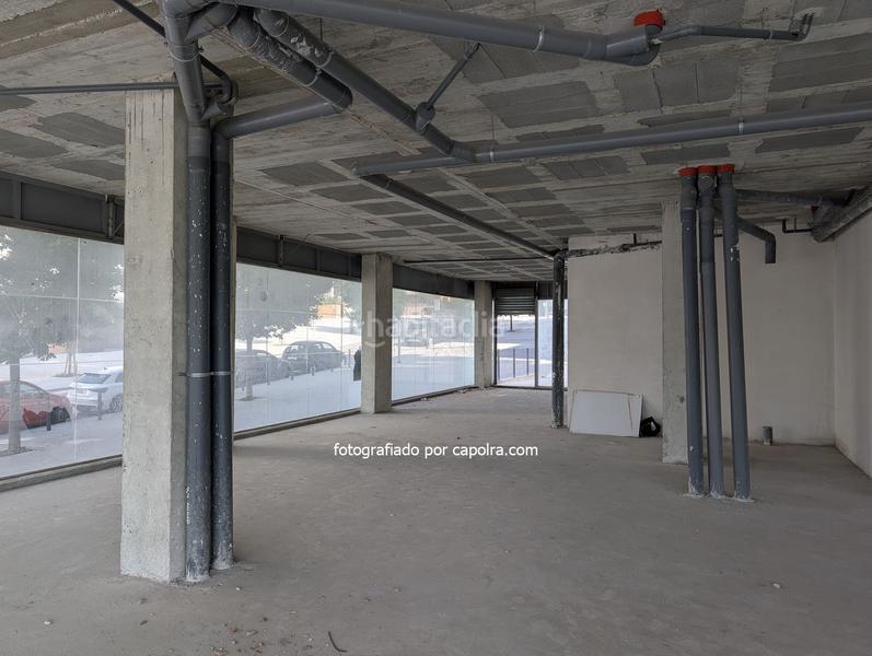 Foto 23f976a8-8423-4316-aabe-93b9b74f3991. Local comercial en d&#39;extremadura 13 local en venta en bruto en Sant Joan Despí