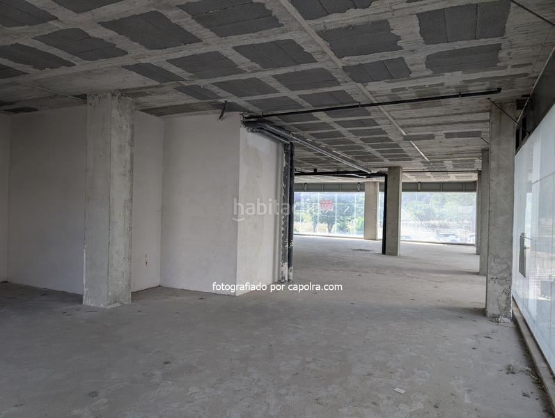 Foto 4c700a1a-15bf-4d39-8e1c-b5eaed7c2828. Local comercial en d&#39;extremadura 13 local en venta en bruto en Sant Joan Despí