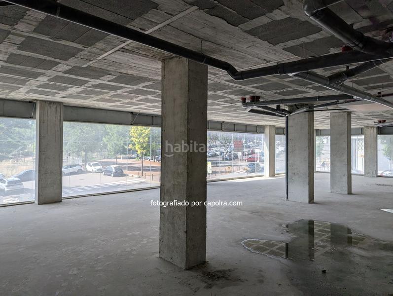 Foto cfb911cf-eab0-4e50-a514-c417db1fe861. Local comercial en d&#39;extremadura 13 local en venta en bruto en Sant Joan Despí