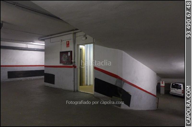 Foto bacc65bb-d17e-43a8-a731-2d93d7b37dc9. Location parking voiture dans riera de cassoles 20 dans Barcelona